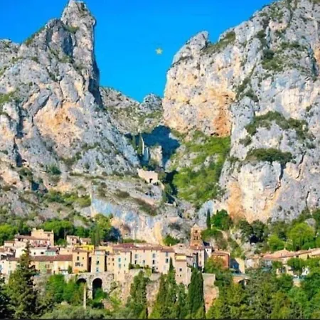 Holiday home Maison De Village Moustiers-Sainte-Marie